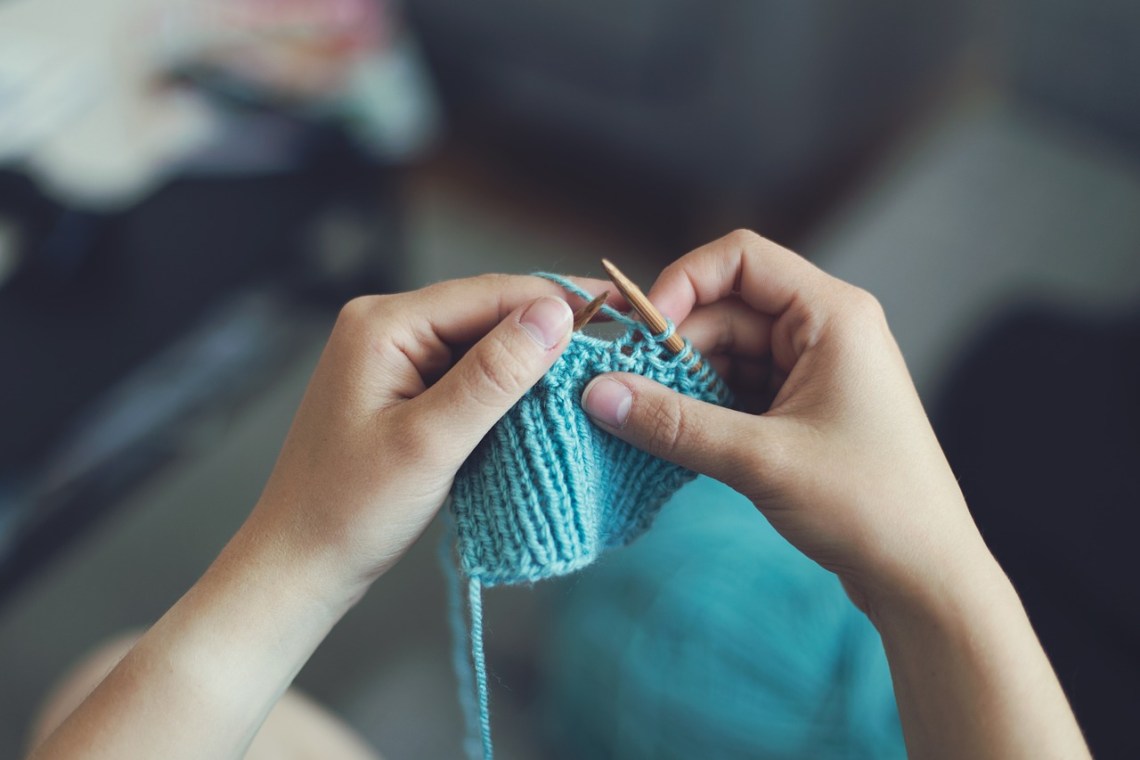 Knit-869221_1280