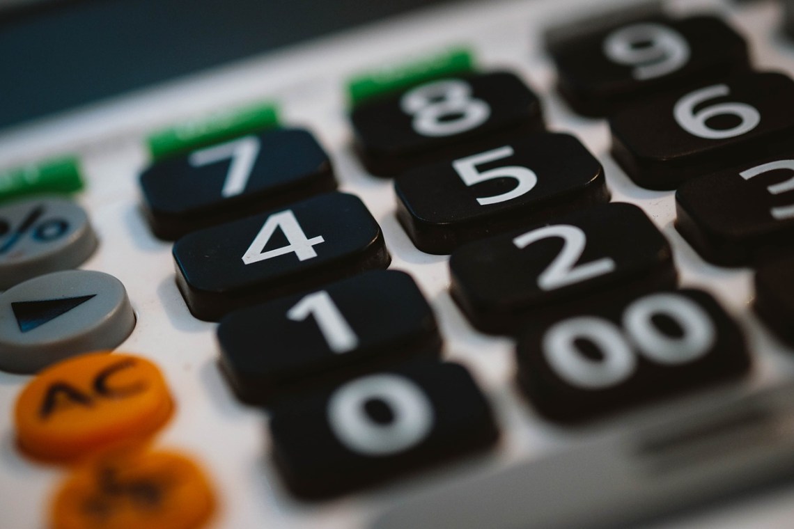 Calculator-820330_1280 (3)