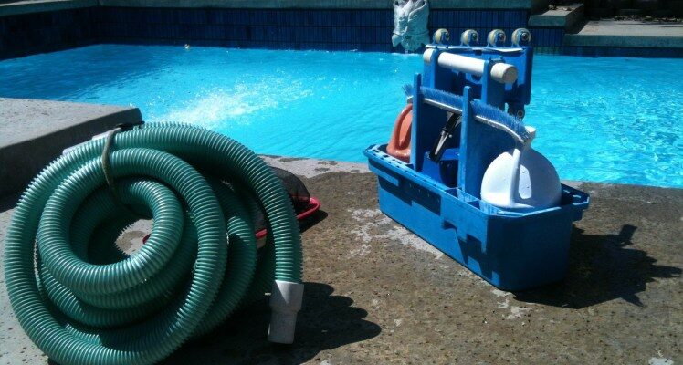 All about the maintenance of a swimmed pool by swimming pool maison.net
