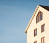 I invest in LMNP in the service residences in 2020